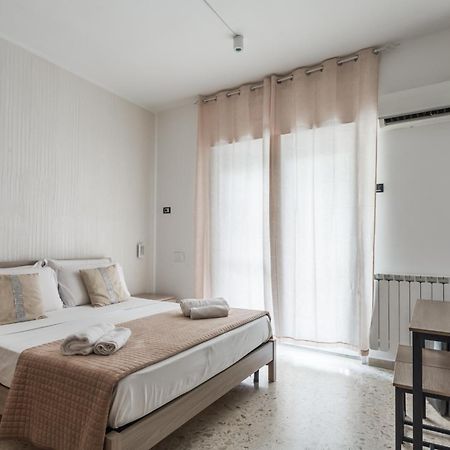 Napoli Fly Guest House 290 Zewnętrze zdjęcie
