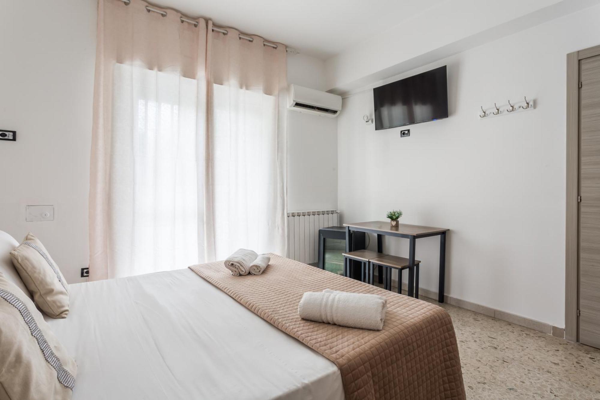 Napoli Fly Guest House 290 Zewnętrze zdjęcie