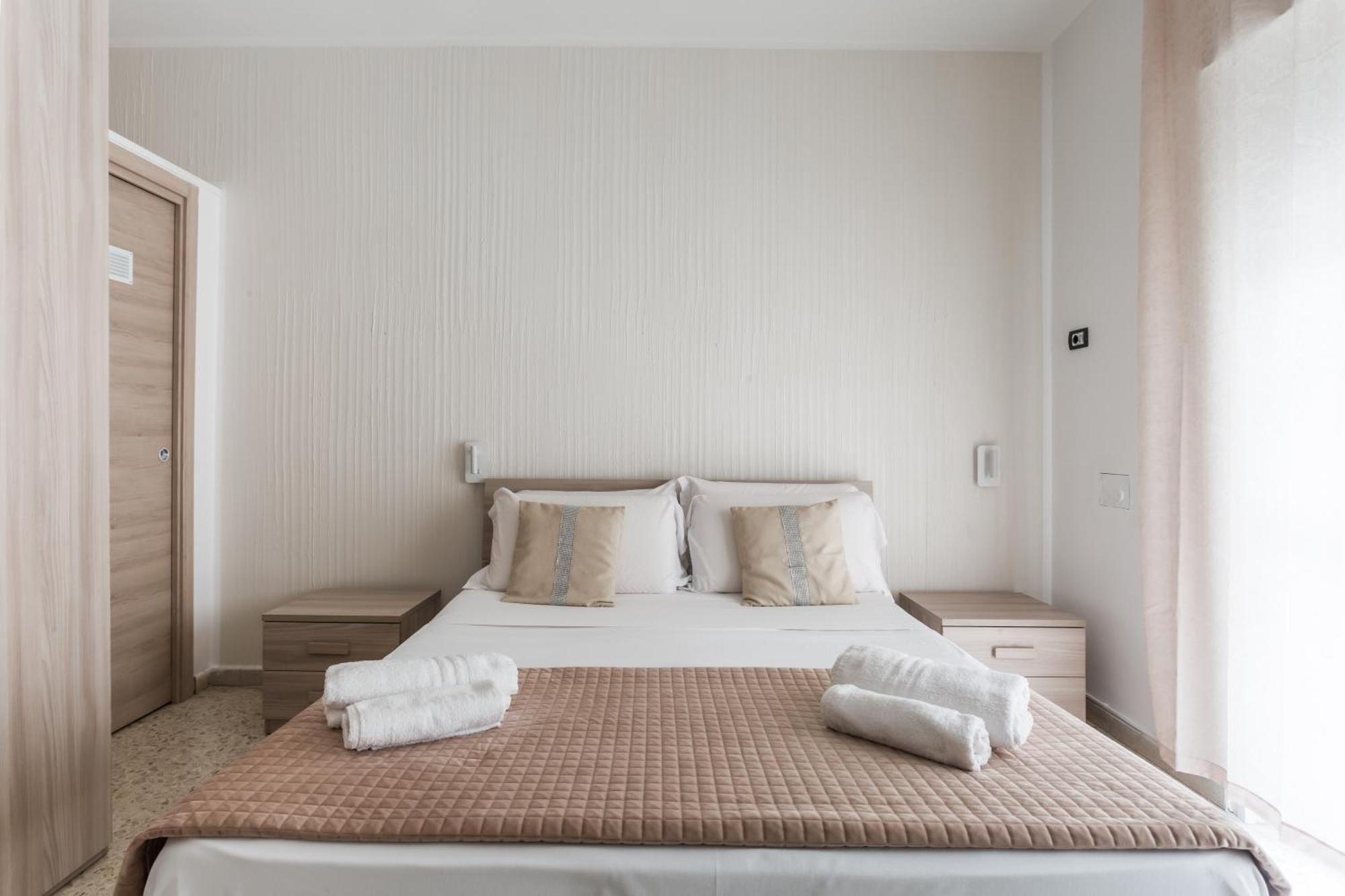 Napoli Fly Guest House 290 Zewnętrze zdjęcie